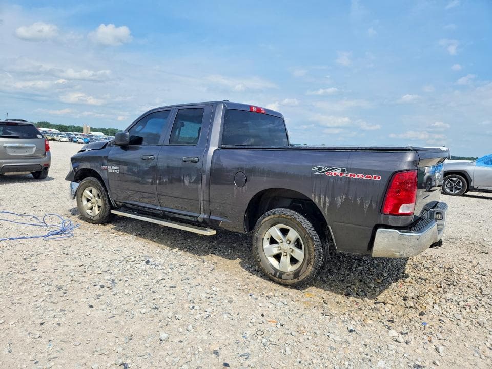 2018 RAM 1500 ST 2