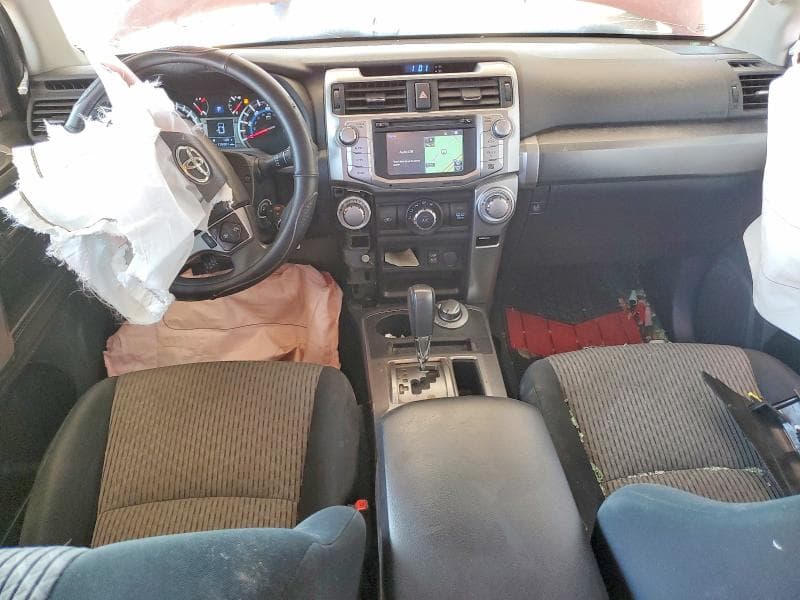 2019 TOYOTA 4RUNNER SR5 8
