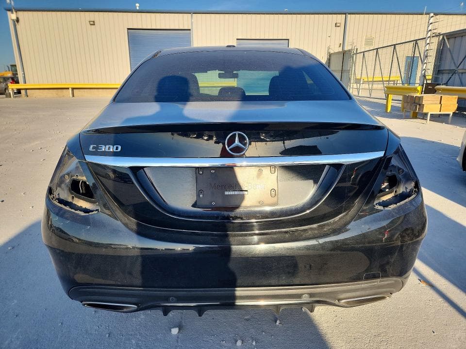 2020 MERCEDES-BENZ C 300 6