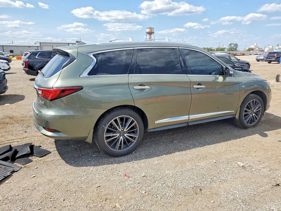 2017 INFINITI QX60 BASE 3