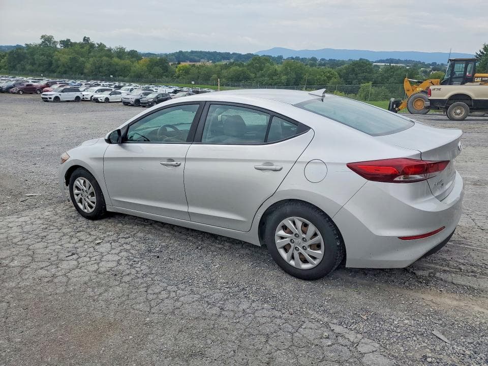 2017 HYUNDAI ELANTRA SE 2