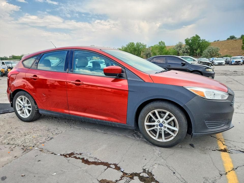 2018 FORD FOCUS SE 4