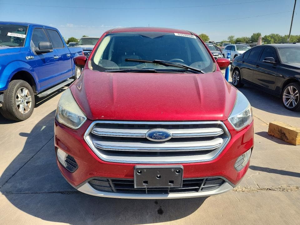 2017 FORD ESCAPE SE 5