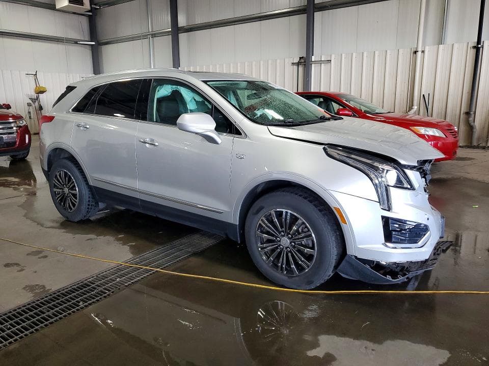 2017 CADILLAC XT5 LUXURY 4