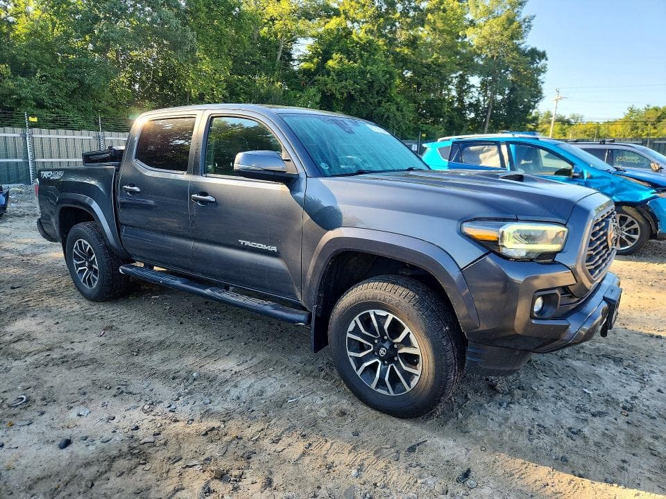 2021 TOYOTA TACOMA TRD SPORT 4