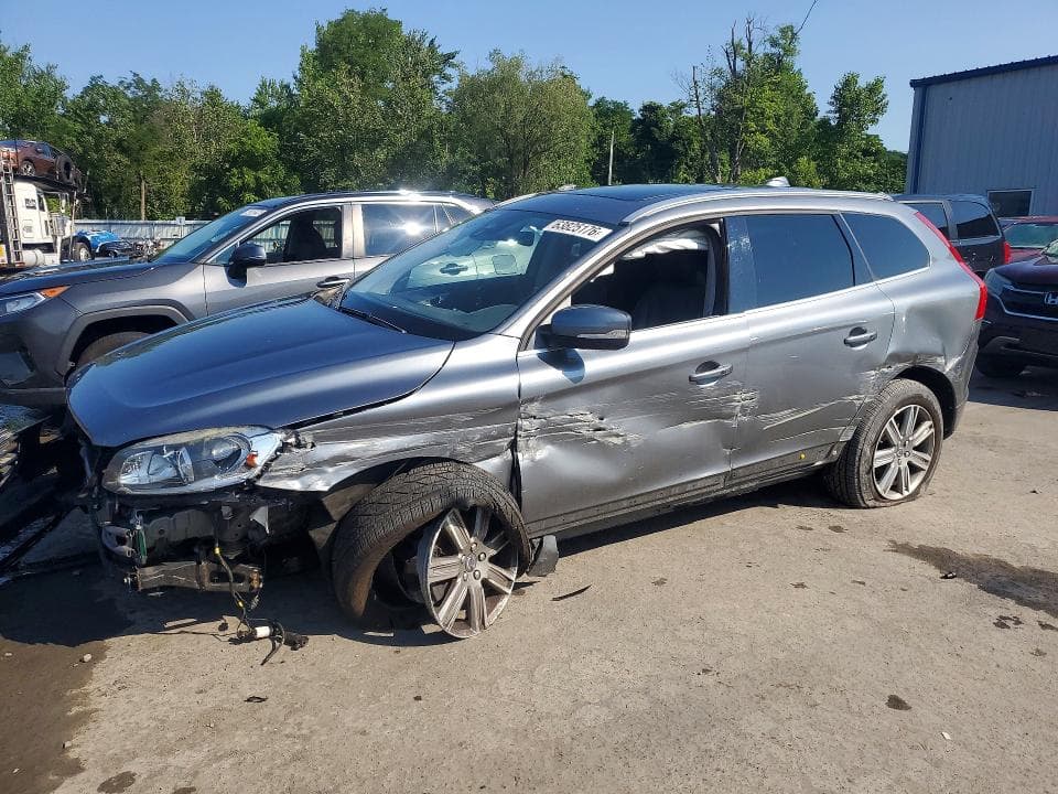 2017 VOLVO XC60 T5 INSCRIPTION