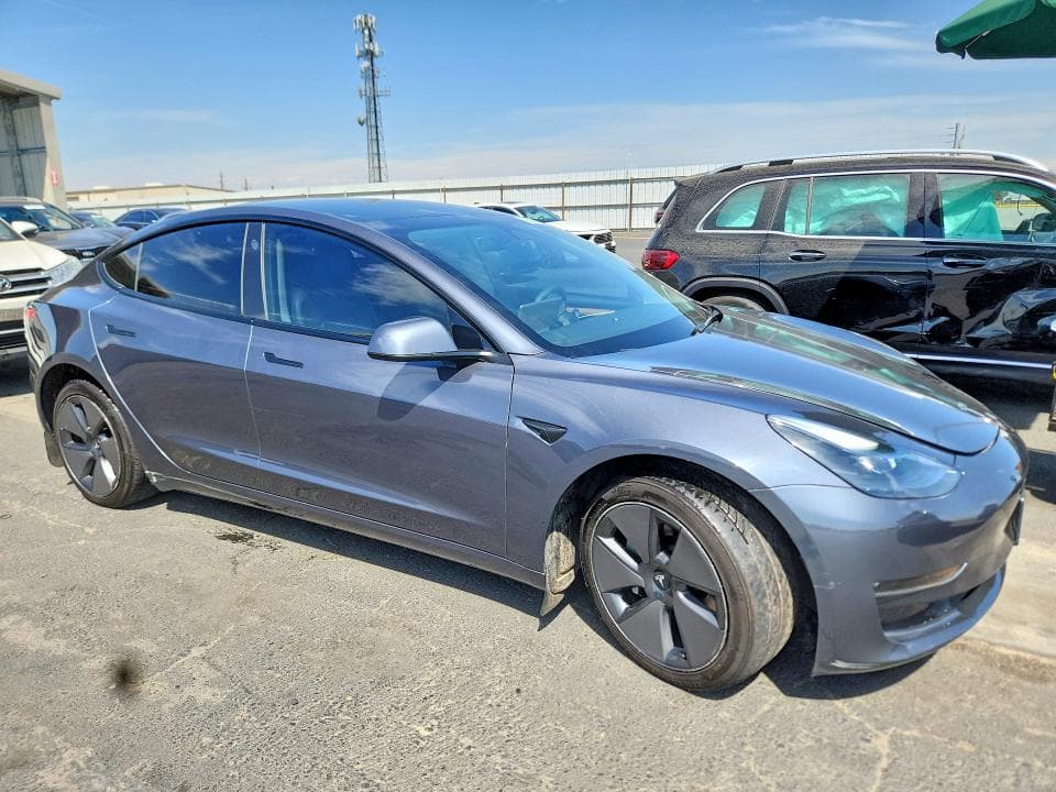 2023 TESLA MODEL 3 4