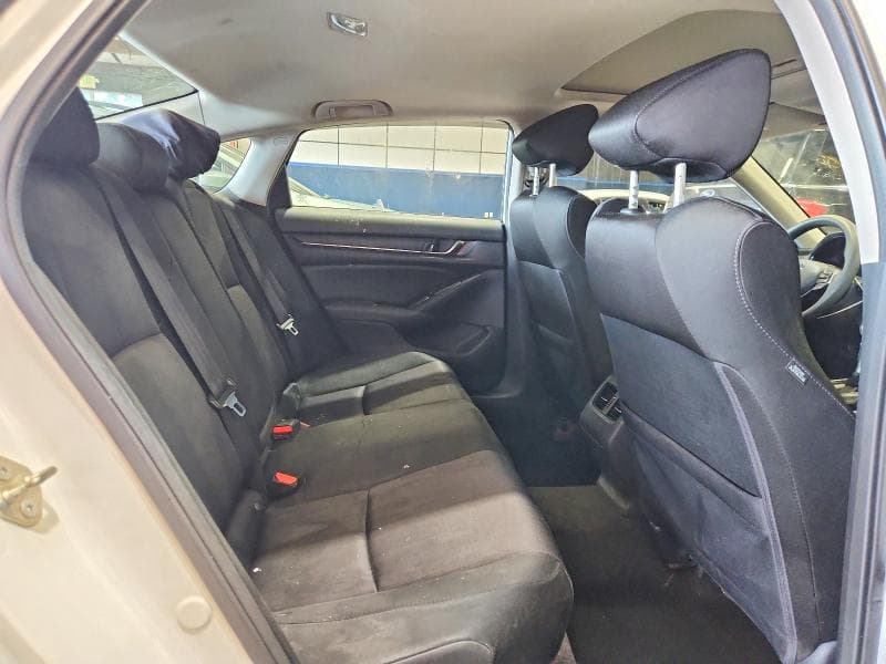 2019 HONDA ACCORD EX 10