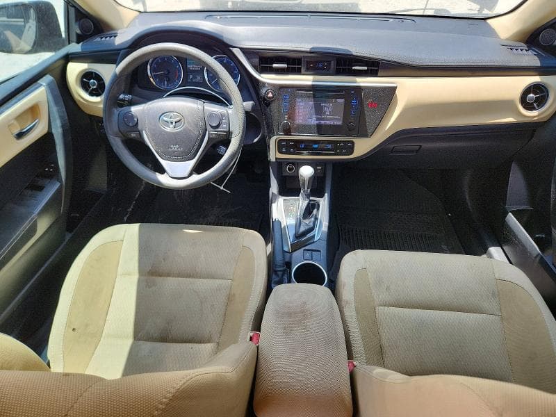 2018 TOYOTA COROLLA LE 8