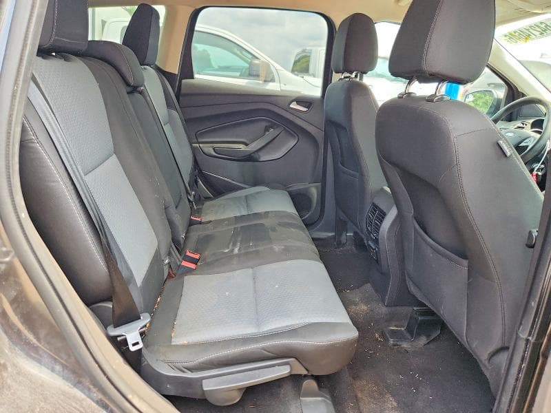 2017 FORD ESCAPE SE 11