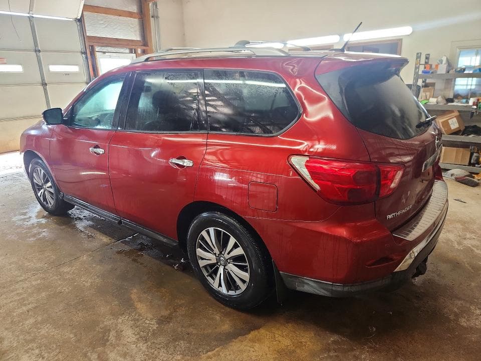 2017 NISSAN PATHFINDER SL 2