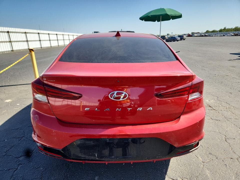 2019 HYUNDAI ELANTRA SEL 6