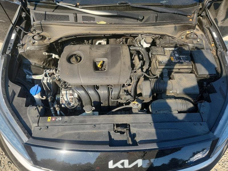 2022 KIA FORTE FE 11