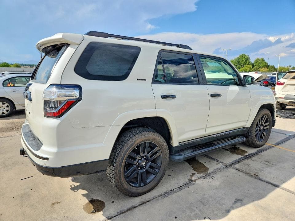 2020 TOYOTA 4RUNNER NIGHTSHADE EDITION 3
