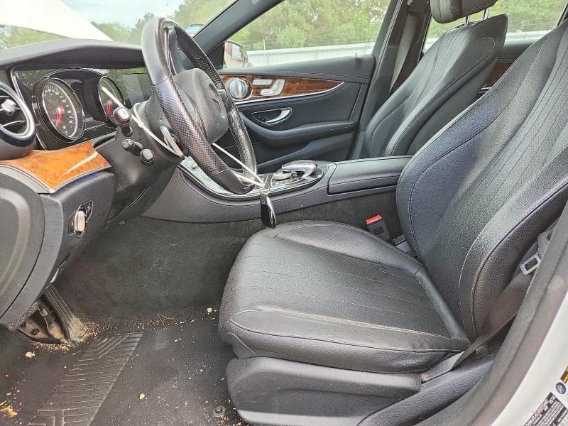 2017 MERCEDES-BENZ E 300 4MATIC 7