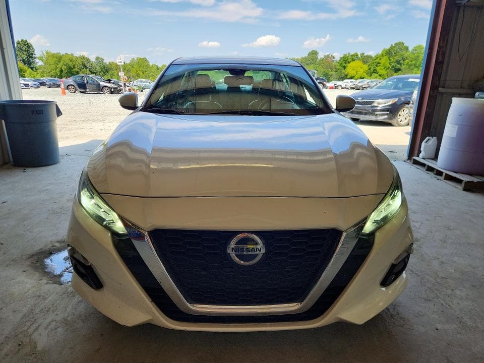 2019 NISSAN ALTIMA SL 5