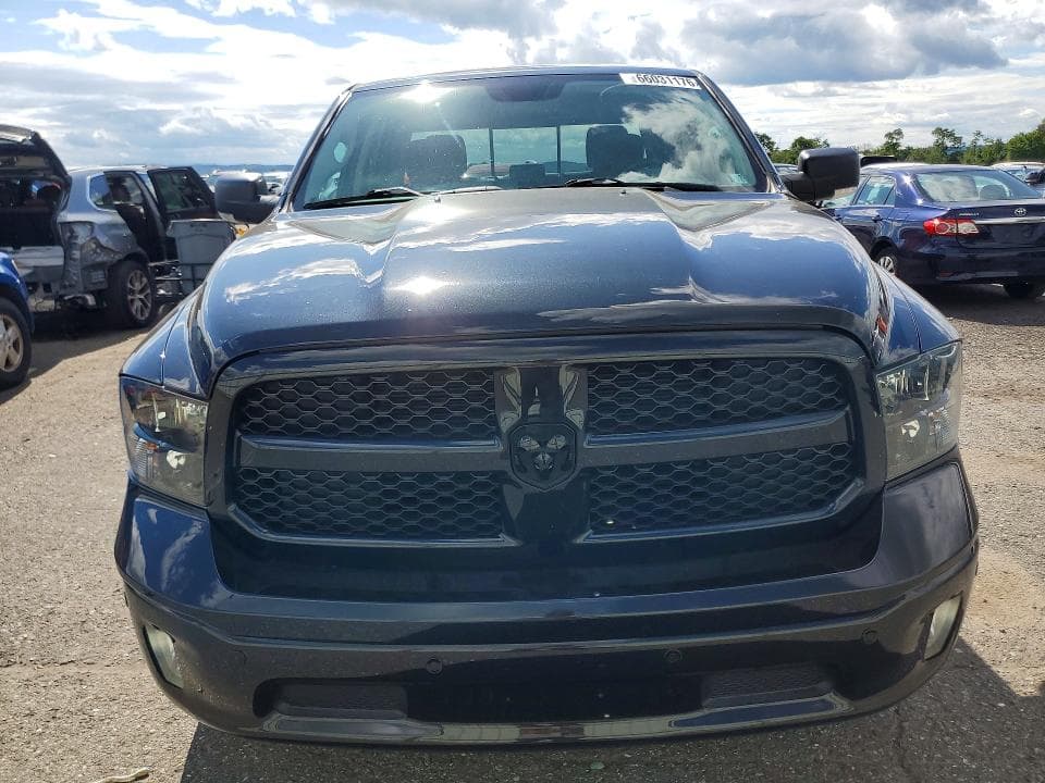 2018 RAM 1500 SLT 5
