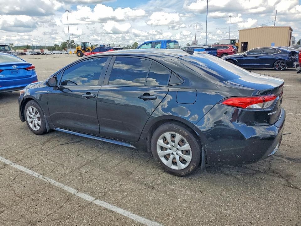 2021 TOYOTA COROLLA LE 2