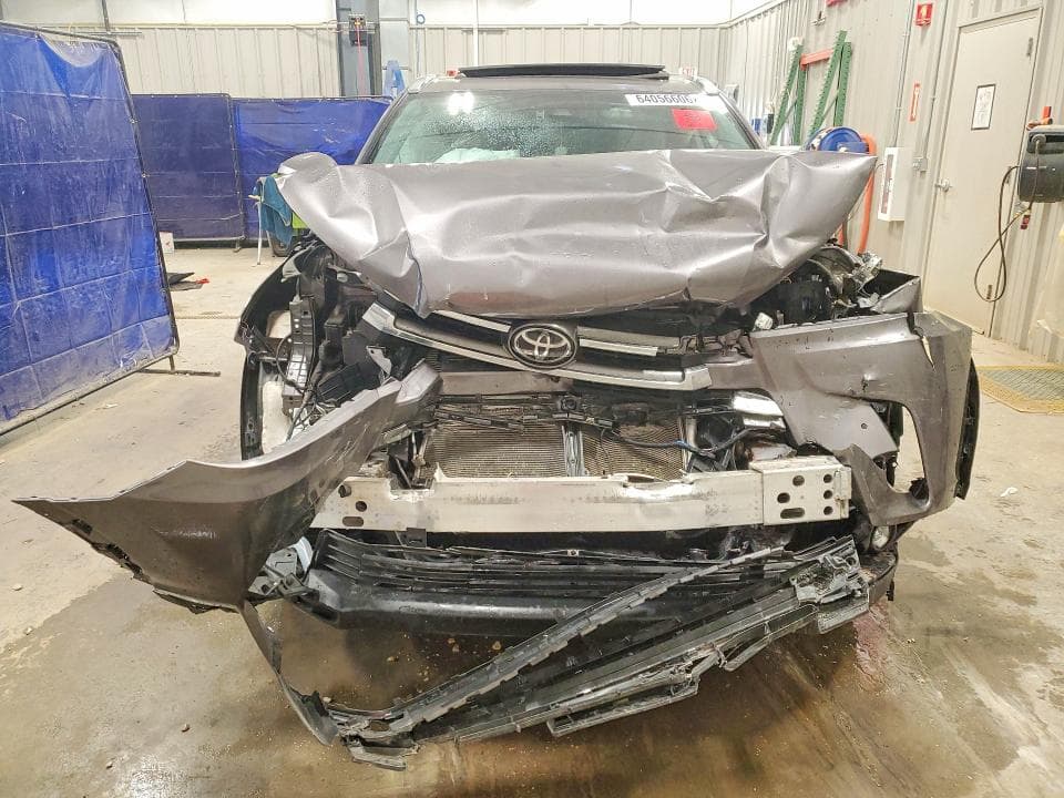 2019 TOYOTA HIGHLANDER LIMITED PLATINUM 5