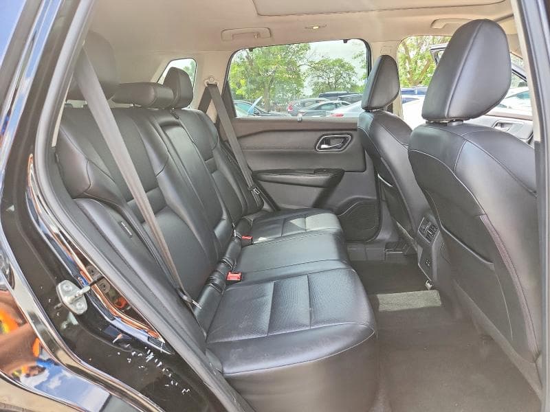 2021 NISSAN ROGUE SV 11