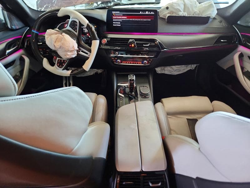 2021 BMW M5 8
