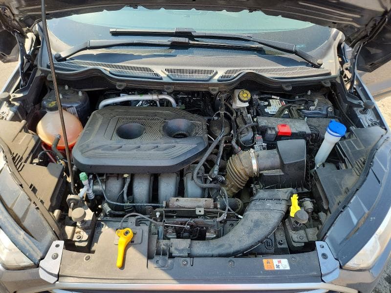 2018 FORD ECOSPORT SE 11