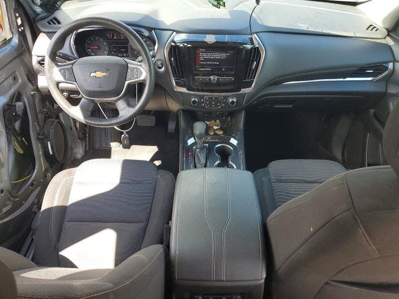 2021 CHEVROLET TRAVERSE LS 8