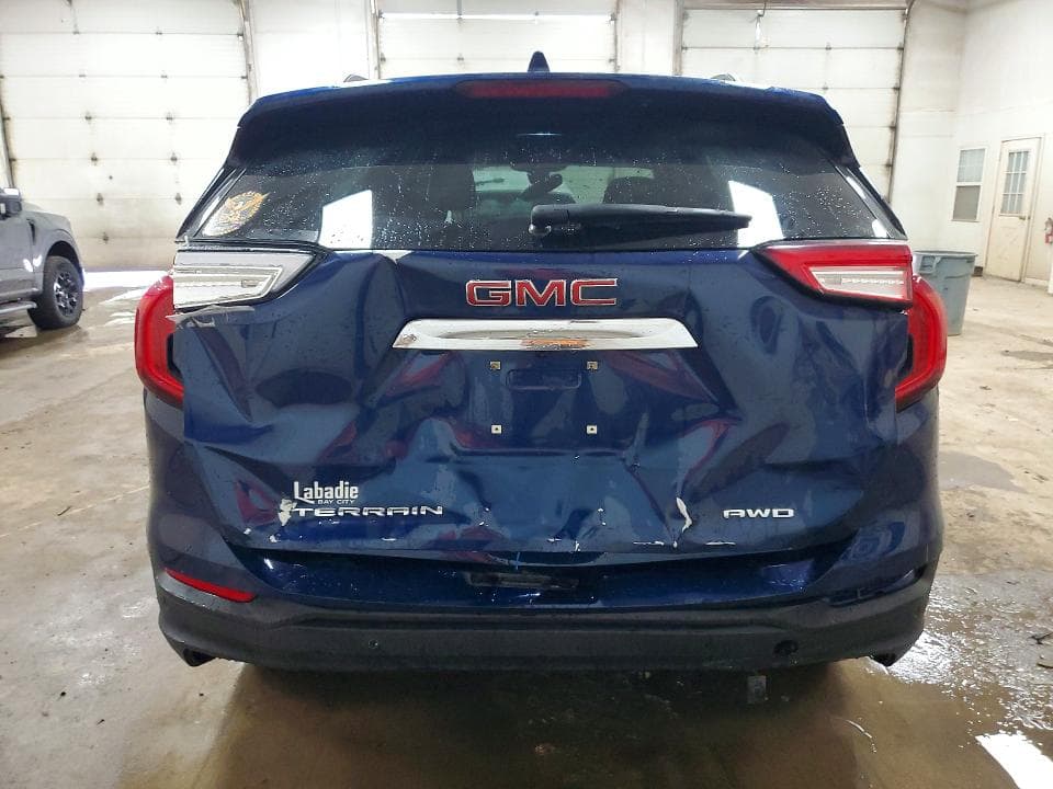 2022 GMC TERRAIN SLE 6