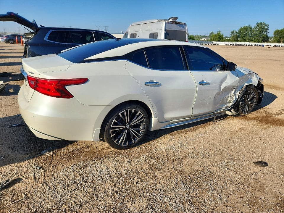 2017 NISSAN MAXIMA PLATINUM 3