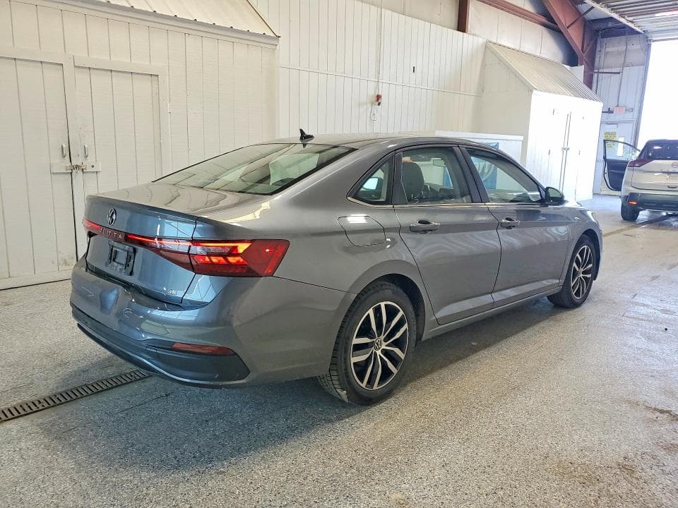 2025 VOLKSWAGEN JETTA SE 3