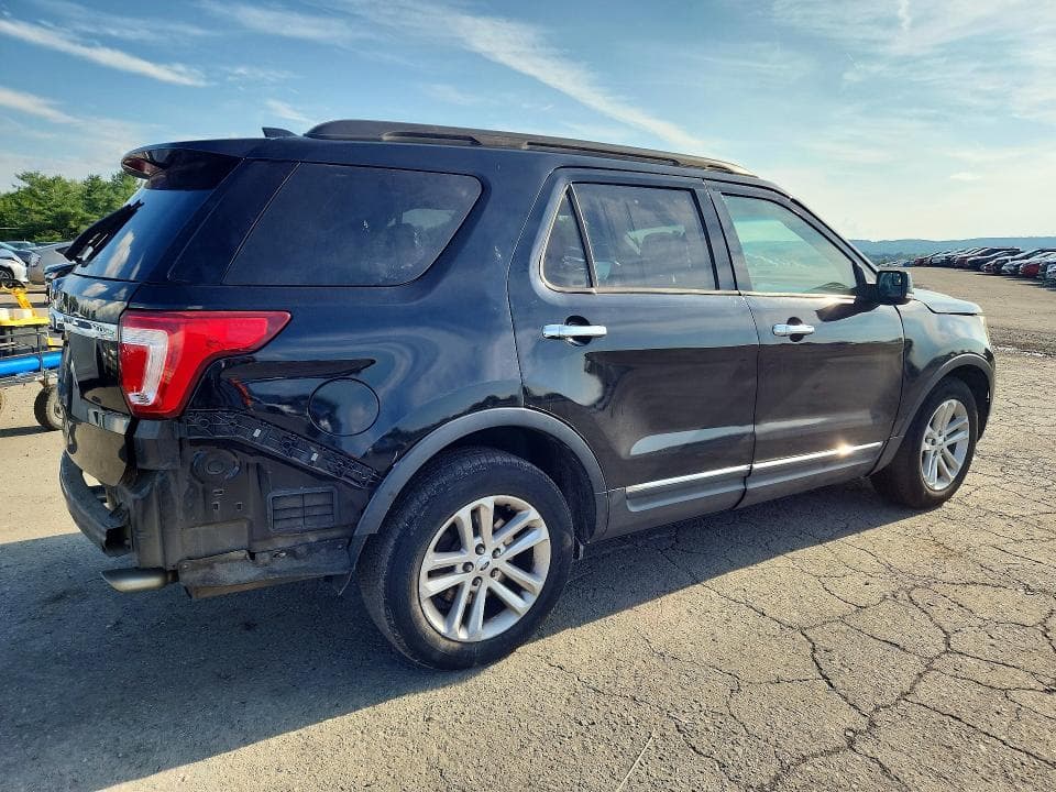 2017 FORD EXPLORER 3