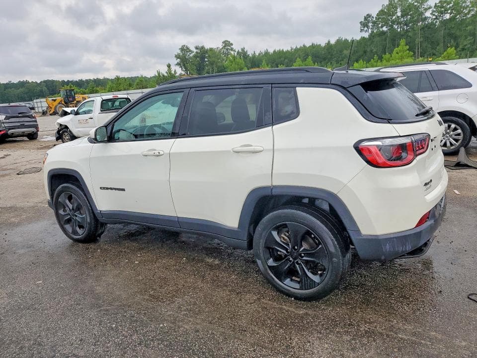 2020 JEEP COMPASS LATITUDE 2