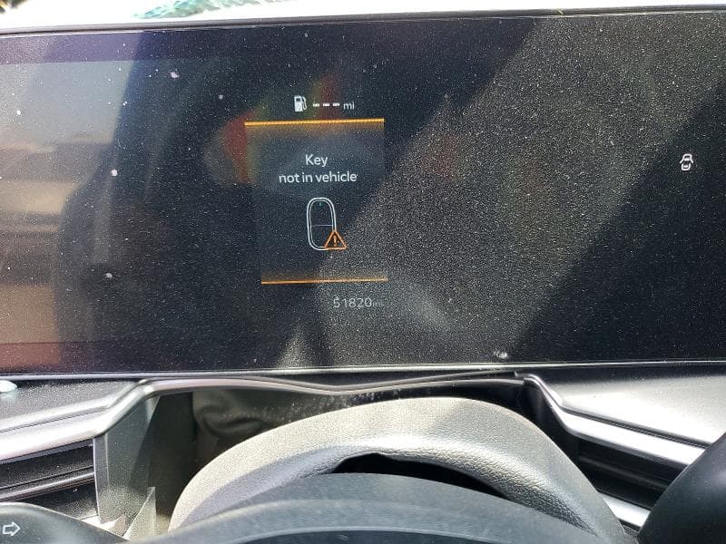 2024 KIA SORENTO S 9