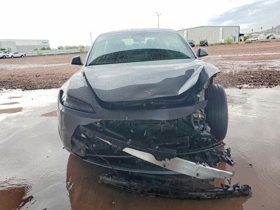 2025 TESLA MODEL 3 5