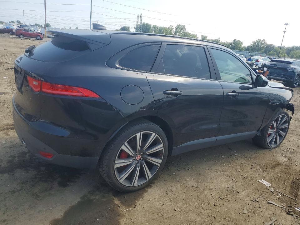 2017 JAGUAR F-PACE PRESTIGE 3