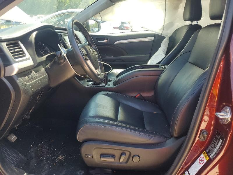 2018 TOYOTA HIGHLANDER XLE 7