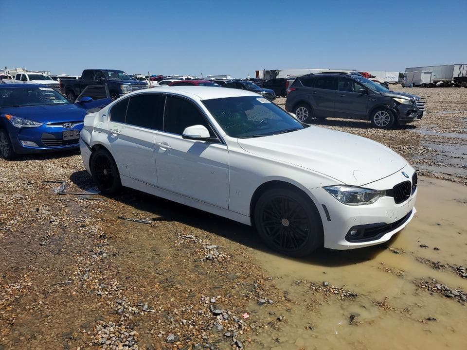2018 BMW 330E 4