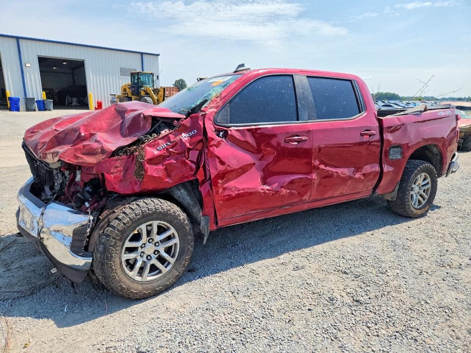 2020 CHEVROLET SILVERADO K1500 LT - 1