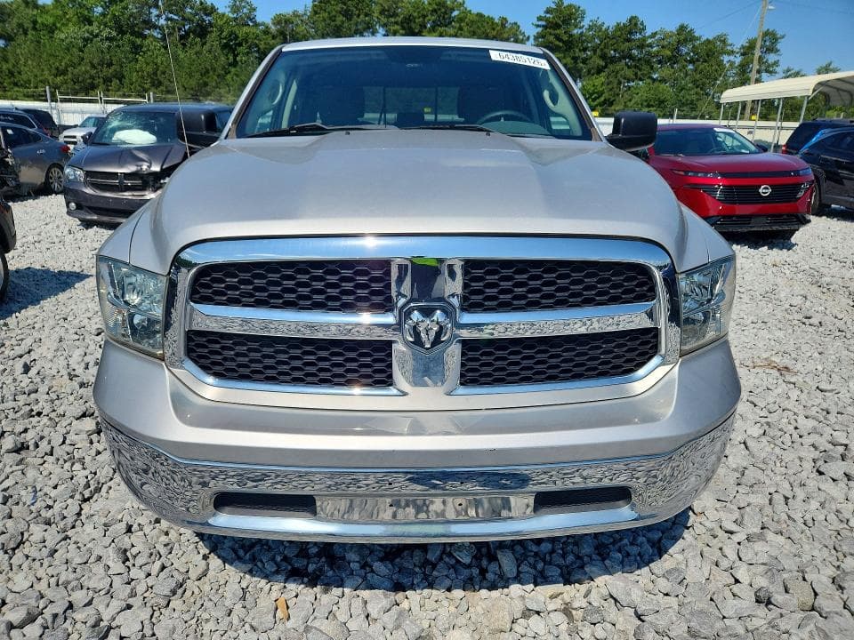 2018 RAM 1500 SLT 5