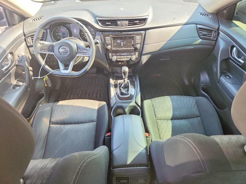 2018 NISSAN ROGUE SV 8