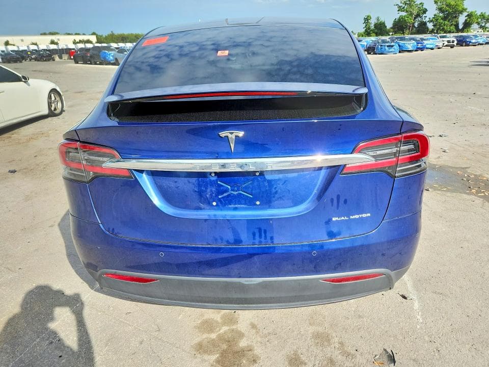 2020 TESLA MODEL X 6