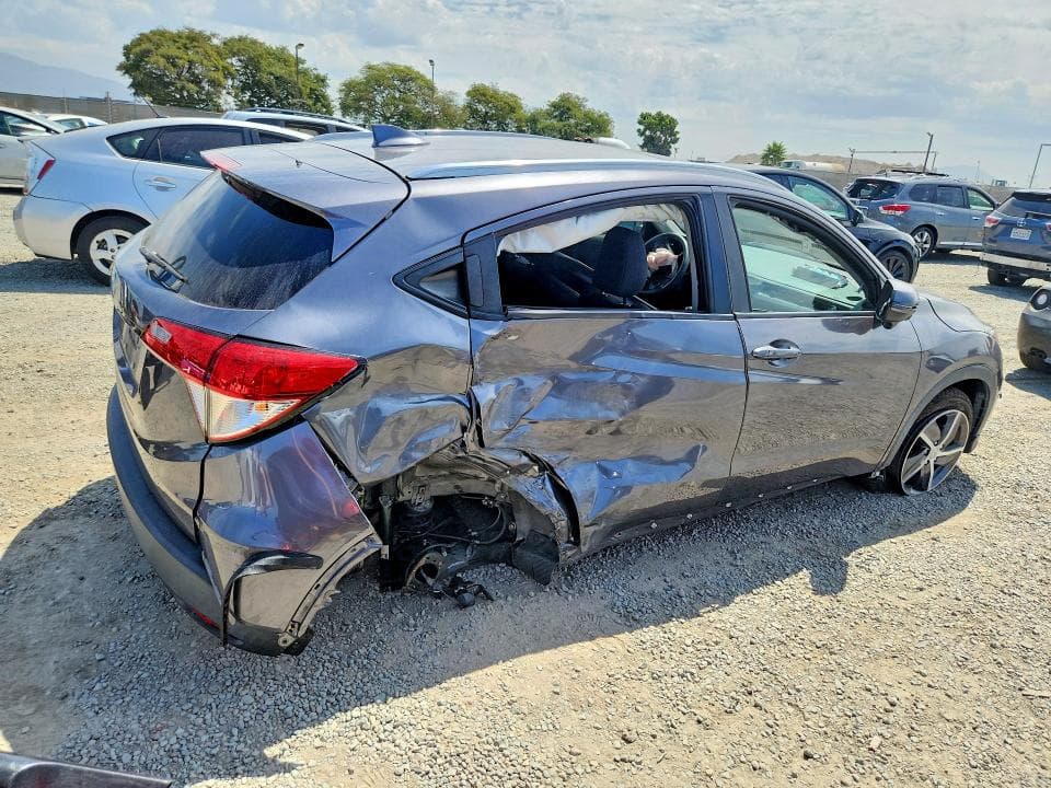 2021 HONDA HR-V EX 3