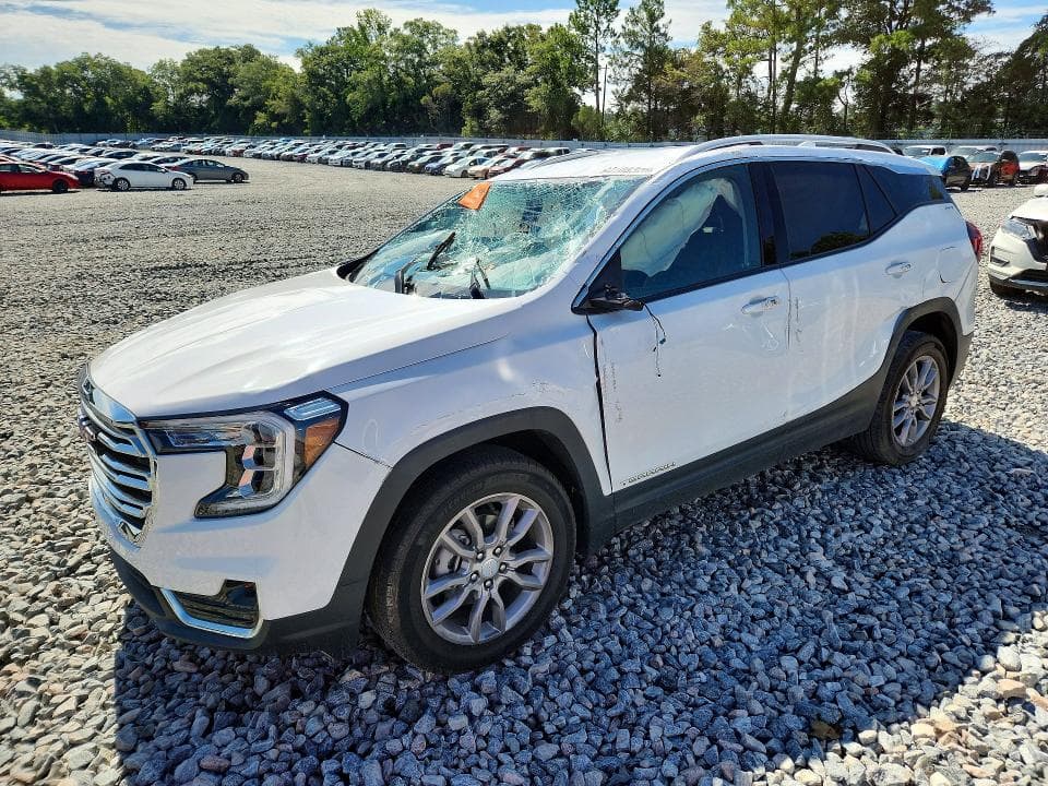 2024 GMC TERRAIN SLT - 1