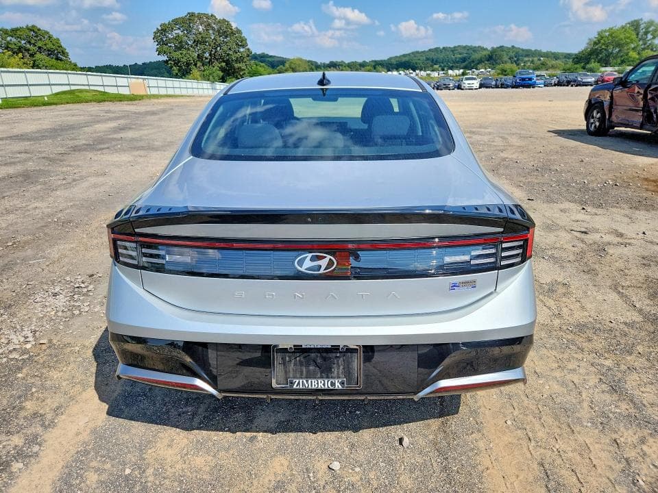 2026 HYUNDAI SONATA SEL SPORT 6