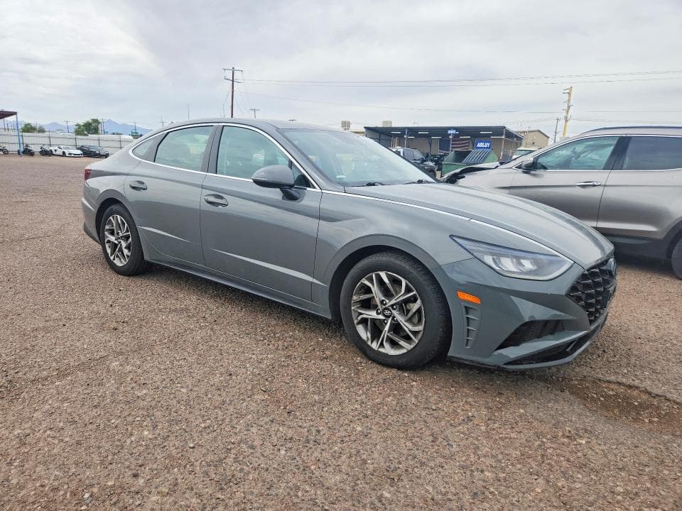 2021 HYUNDAI SONATA SEL 4