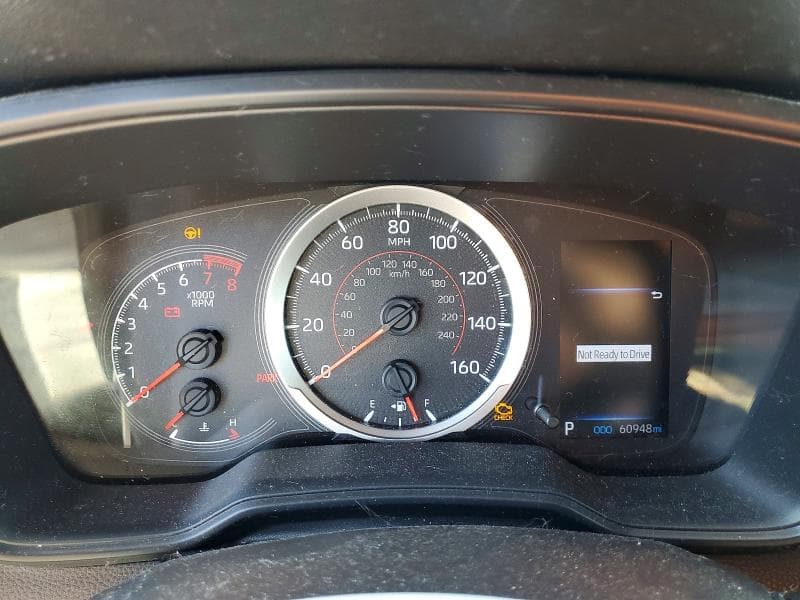 2021 TOYOTA COROLLA SE 9