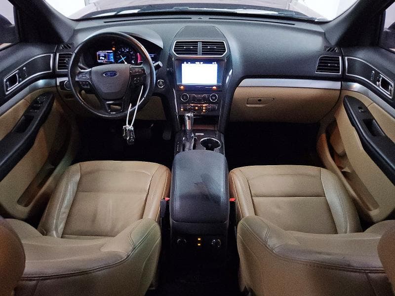 2017 FORD EXPLORER XLT 8