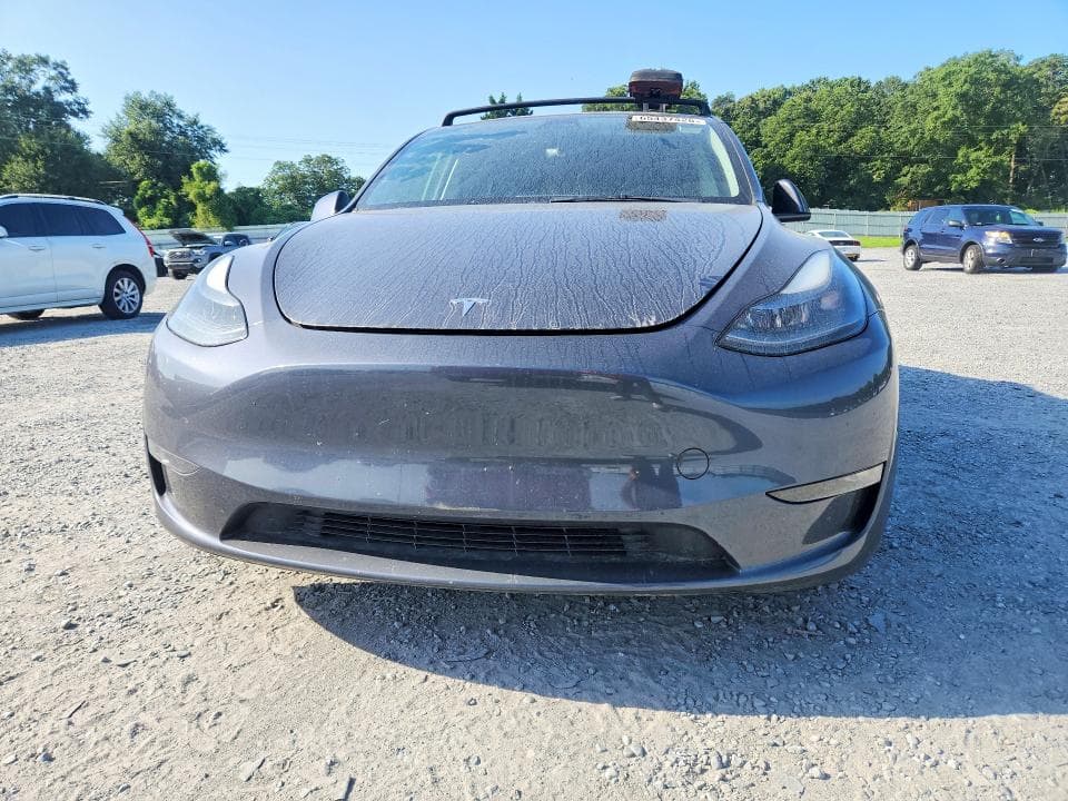 2023 TESLA MODEL Y 5