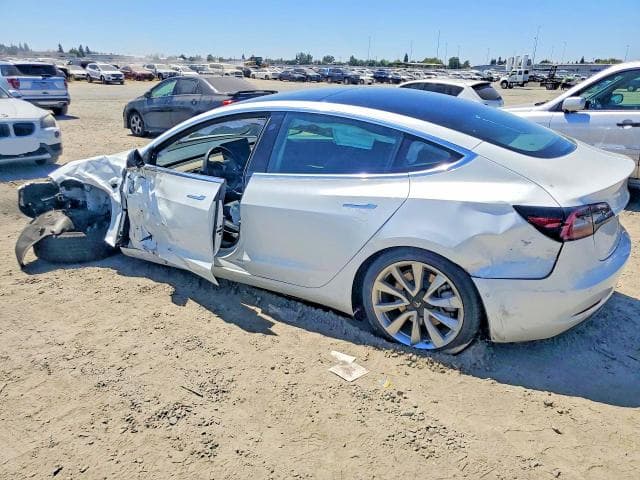 2020 TESLA MODEL 3 2