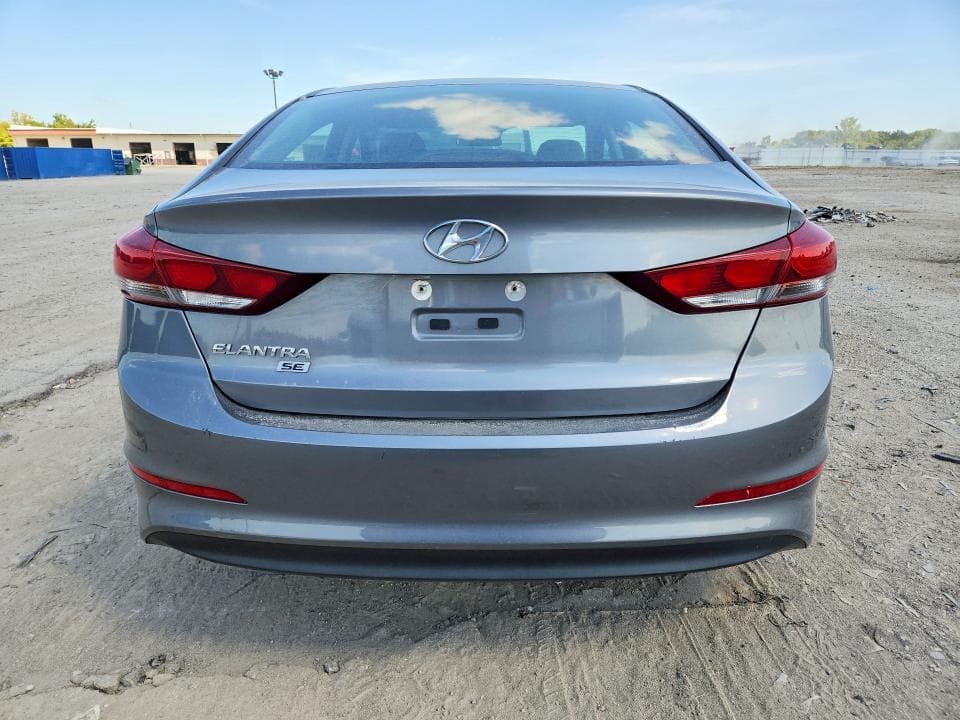 2018 HYUNDAI ELANTRA SE 6